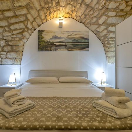 La Casetta Di Pietra ซัสซารี ภายนอก รูปภาพ